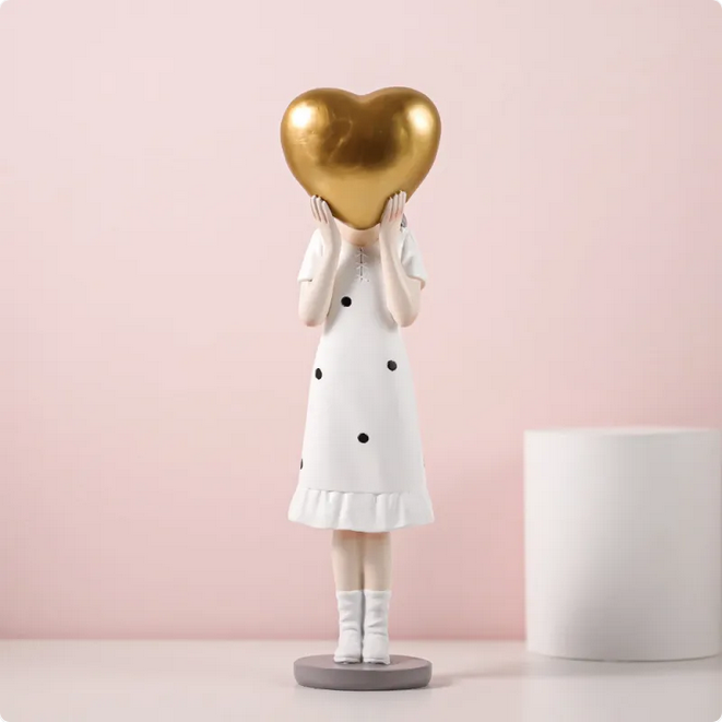 Light Luxury Figurine Decor