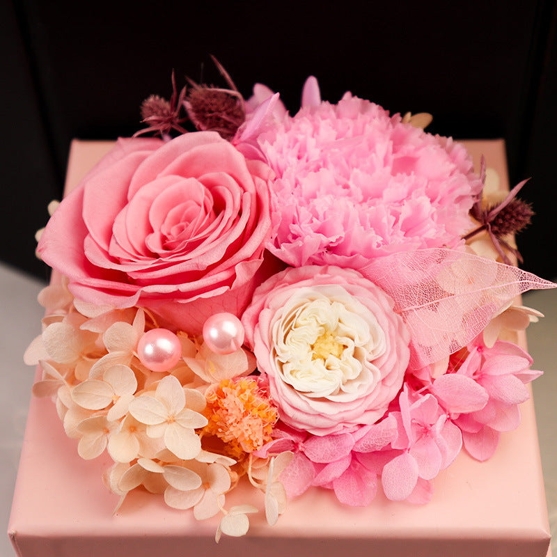 Gorgeous Flower Gift Box