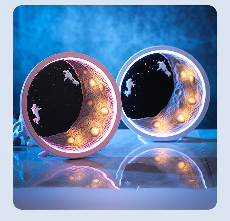 Astronaut Bluetooth Speaker Decor